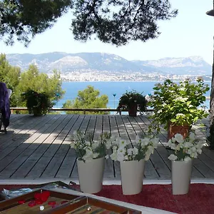 Home6 Saint-Mandrier-sur-Mer